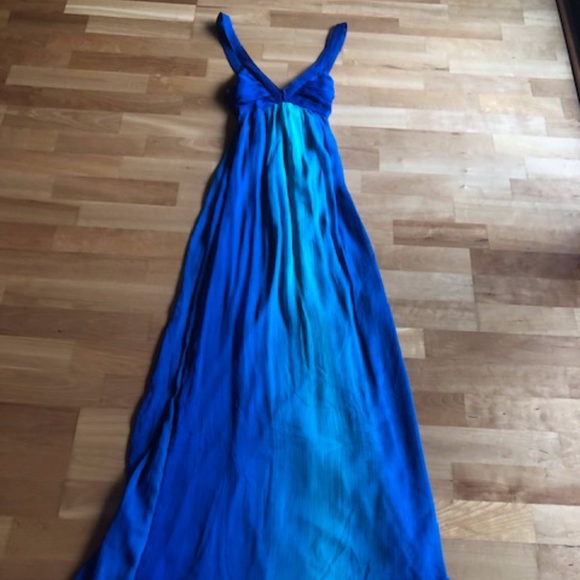 H&M Dresses & Skirts - H&M blue ombre maxi dress size 8